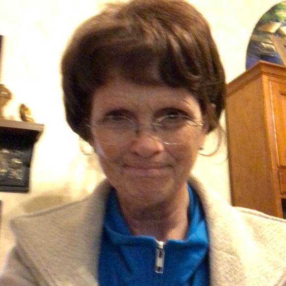 Meet your Posher, Sherry - Picture 1 of 1